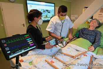 Puppen helfen bei der Pflegeausbildung in Chemnitzer Berufsschule - Freie Presse