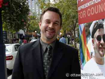 Trucker protest organizer slips on icy sidewalk, breaks ankle bones, criticizes Ottawa for unsafe conditions