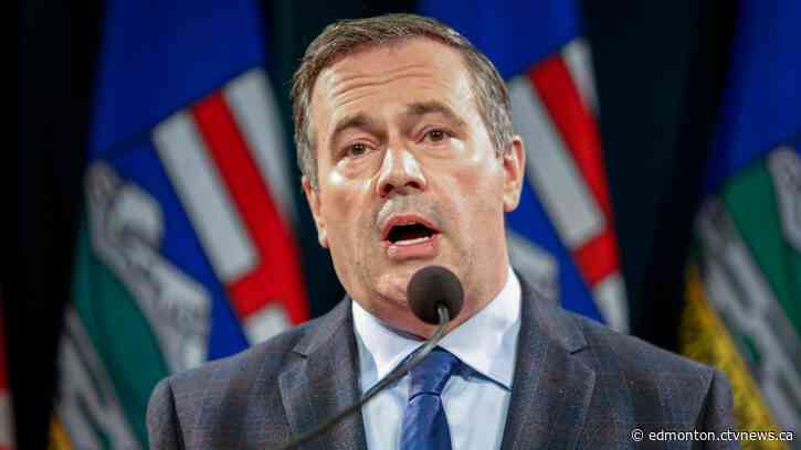 Alberta ditches proof-of-vaccine program at midnight, masking for students Monday