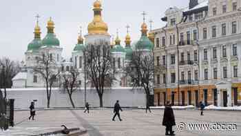 Canadians in Ukraine should leave while they still can, federal government warns