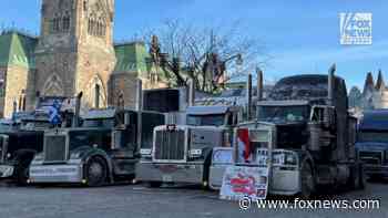 Ottawa mayor declares state of emergency as police threaten arrests for bringing gas to Freedom Convoy