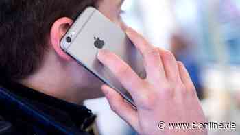 Telekommunikation - Studie: Nutzer wechseln Smartphones zunehmend später aus