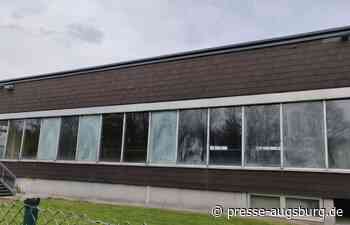 Blinde Scheiben am Gögginger Hallenbad verschwinden - Künstler sollen Fenster gestalten | Presse Augsburg - Presse Augsburg