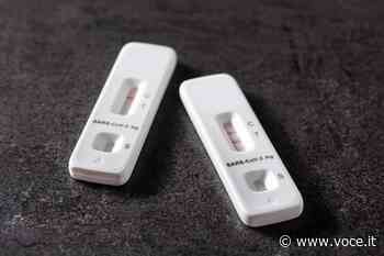 Covid in Emilia-Romagna: 37 decessi (1 a Carpi), 144 pazienti ricoverati in terapia intensiva (+1 rispetto a ieri), 2.463 in altri reparti Covid (+50), 5.203 nuovi casi (82 a Carpi) - Voce di Carpi