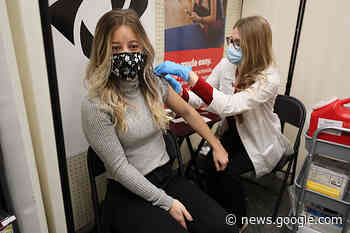 CVS fourth-quarter earnings top expectations as Covid vaccines lift overall store sales - CNBC