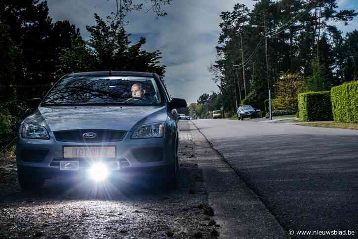 Auto raast tegen 94 kilometer per uur door Beukheuvel