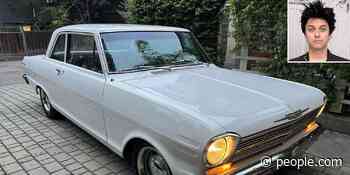 Green Day's Billie Joe Armstrong Turns to Fans After Beloved 1962 Chevy Nova, Guitars Stolen - PEOPLE