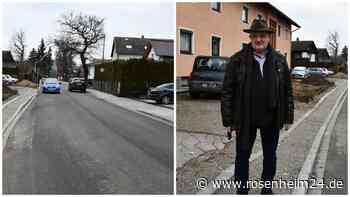 Böses Erwachen: Anwohner geben Grund an Stadt ab - und bekommen trotzdem Schmalspur-Gehweg