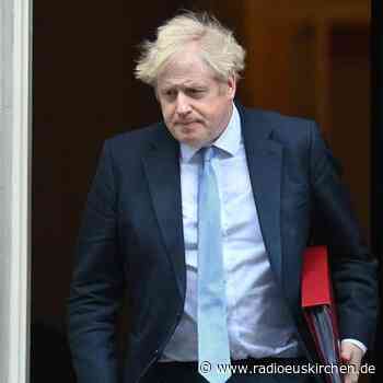 Neue Fragen an Johnson wegen Foto mit Sektflasche - radioeuskirchen.de