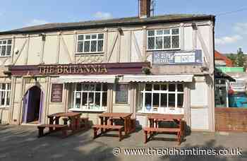 The Britannia Tavern, Oldham, fires warning to fraudsters after reports of 'numerous fake £20 notes' being used - theoldhamtimes.co.uk
