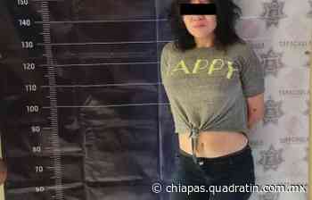 Por robo, policías detienen a una mujer en el centro de Tapachula - Quadratín Chiapas
