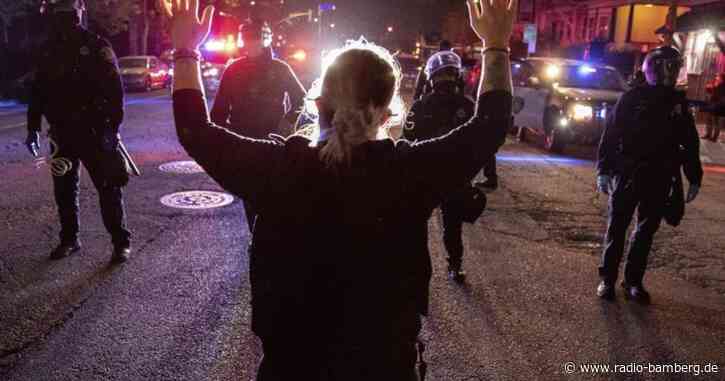 Bericht: US-Polizisten erschossen 2021 über 1000 Menschen
