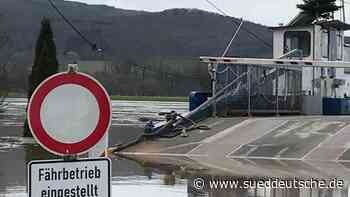 Verkehr - Bonn - Erhöhter Pegelstand der Weser schränkt Schiffsbetrieb ein - Wirtschaft - Süddeutsche Zeitung