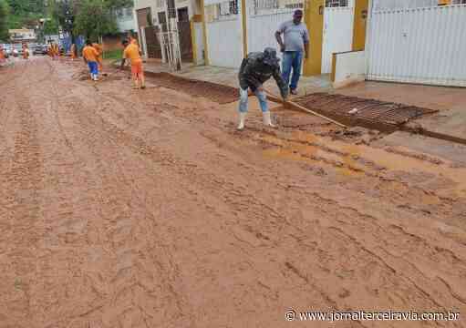 Ruas de Itaperuna voltam a alagar e há riscos de deslizamentos de encostas - Terceira Via Terceira Via - Terceira Via