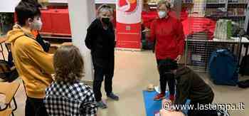 Trecento studenti del Liceo Classico di Cuneo a scuola di primo soccorso - La Stampa