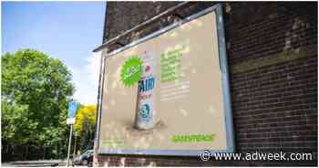 Greenpeace Opened a Vintage Pop-up Store with Plastic Products That Have Lasted Decades