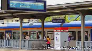 Bad Hersfeld: Fußgänger von Zug erfasst – schwere Kopfverletzungen - Hersfelder Zeitung