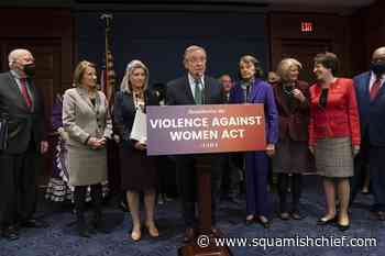 Senators strike bipartisan deal on domestic violence bill - Squamish Chief