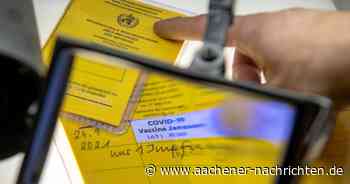 Wohnungsdurchsuchung: Polizei kommt Impfausweis-Fälscher auf die Spur