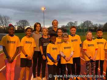 Paula Radcliffe's Bromley PE session to launch EE kids watch