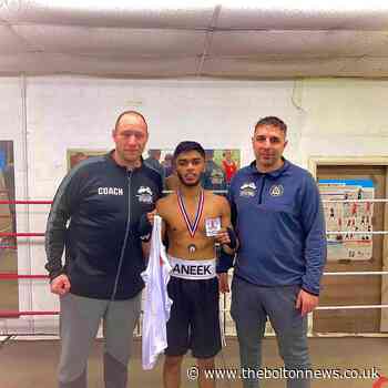 Young Bolton boxer battles to regain north west title - The Bolton News