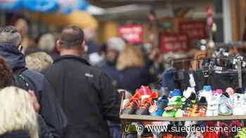 Lockerung im Handel, Kultur und Sport: FFP2-Maske im ÖPNV - Süddeutsche Zeitung