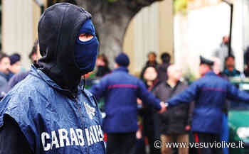 Blitz all'alba, vendita e spaccio di droga: i carabinieri arrestano dieci persone - Vesuvio Live