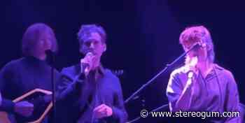 Watch Cate Le Bon & Parquet Courts Cover Bill Nelson’s "Do You Dream In Colour" In NYC - Stereogum