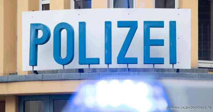 18-jähriger Autofahrer stirbt in Mittelfranken