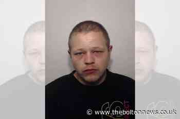 Bolton man jailed for spitting at and aiming 'racial threats' at police in Hall I'th Wood