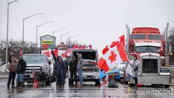 Protesters allow traffic lane to open at Ambassador Bridge linking Windsor-Detroit on 5th day of blockade