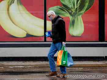 COVID-19 live updates: Canada may soon remove mandatory testing for fully vaxxed travellers; Hospitalizations and active cases drop