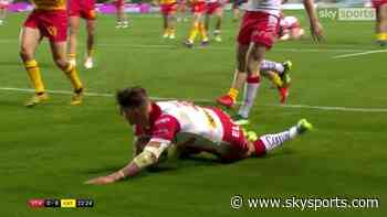 Makinson strikes back for St Helens | Video | Watch TV Show - Sky Sports