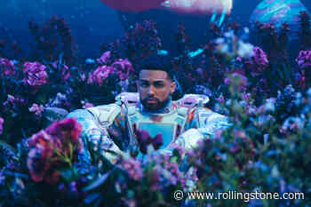 Jay Wheeler Simps About His Girlfriend in Outer Space in New ‘EaZt’ Video