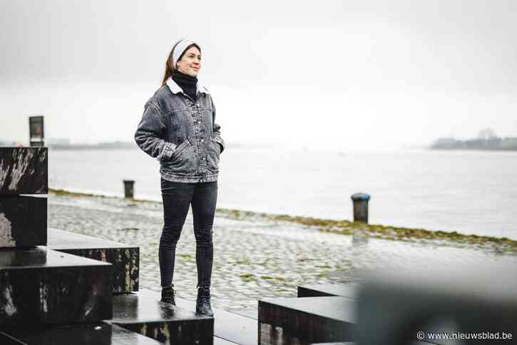 Dit zijn de vijf nieuwe stadsdichters van Antwerpen: van klassieke poëten tot performancekunstenaars