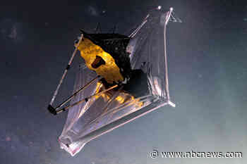With a space selfie, James Webb Telescope announces it is operational