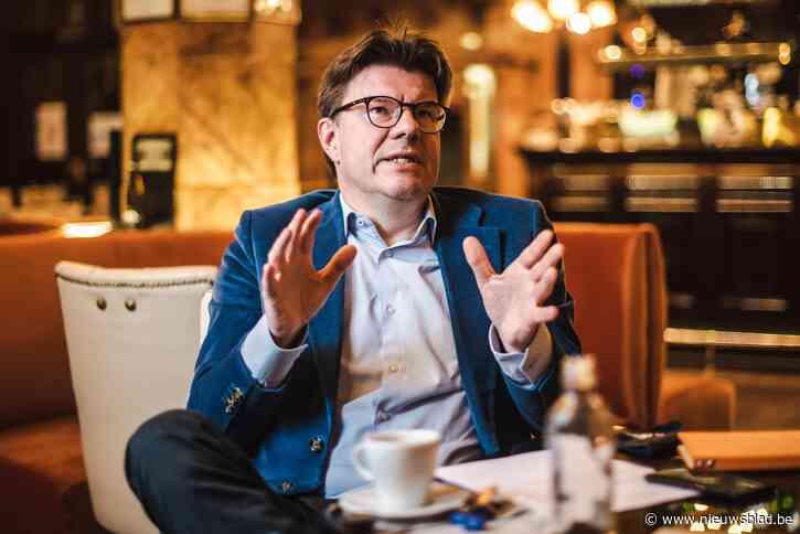 Ondanks vernietigend rapport en verdubbelde schuldenberg maakt minister Gatz zich geen zorgen over Brussel, wel over de politiek in het algemeen