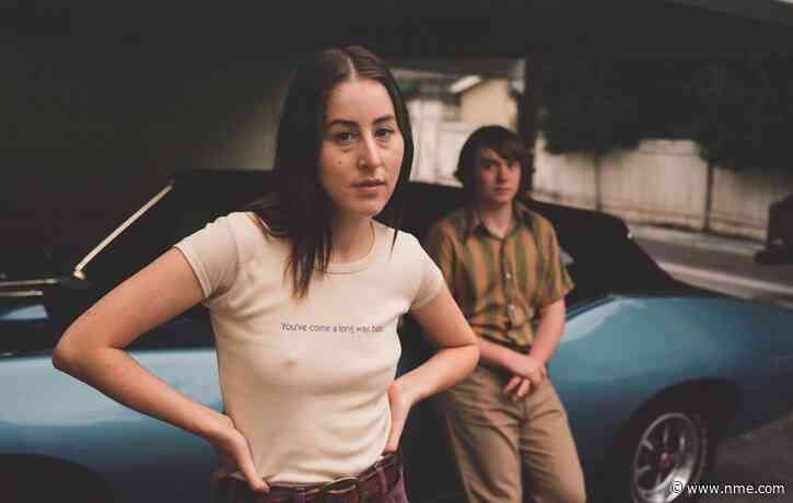 New Haim video directed by Paul Thomas Anderson to play before ‘Licorice Pizza’ screenings