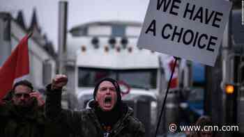 Police begin attempt to clear Canadian protesters blocking bridge to US
