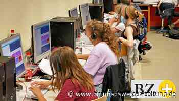 IT-Wettbewerb – Schülerinnen der Ricarda-Huch-Schule punkten