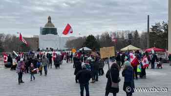 Noisy trucks and protesters descend on Edmonton for third straight week