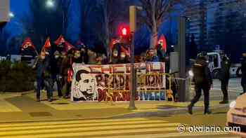 Policías y sindicalistas se manifiestan contra Sánchez en un acto del PSOE en Valladolid - Okdiario