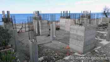 Ex Faro, il Tar annulla la demolizione - Il Tirreno