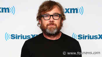 Ricky Schroder calls on American truckers to ‘shut down’ Washington amid Canadian ‘Freedom Convoy’ protests