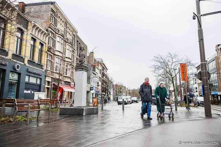Kioskplaats moet mogelijk afscheid nemen van tram 4: “Overstappen als je met de tram naar ’t Stad moet? Ja, maar waar en hoe?”