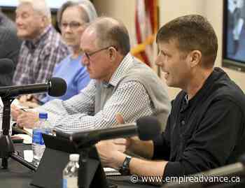 Tennessee parents, teachers push back against 'Maus' removal - Virden Empire Advance