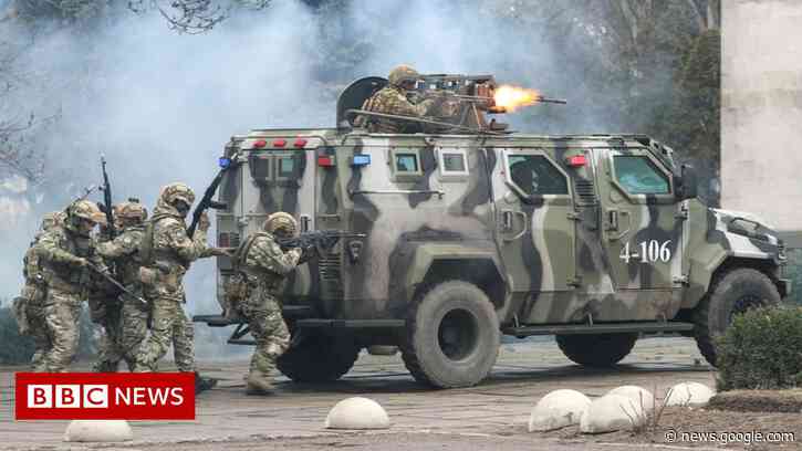 Ukraine tensions: A dozen nations tell citizens to leave Ukraine - BBC News