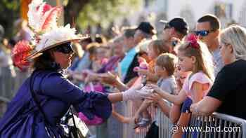 Mobile, Alabama, kicks off 1st Mardi Gras since 2020 - Belleville News-Democrat