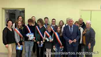 Citoyenneté : Vitry-en-Artois : les jeunes élus ont reçu leurs écharpes - Nord Littoral