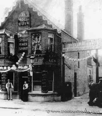 Compare pictures of Holly Bush pub, Loughton, from 1897 to now